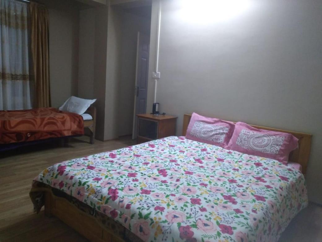 Na-U-Iaka Homestay Šillong Exteriér fotografie